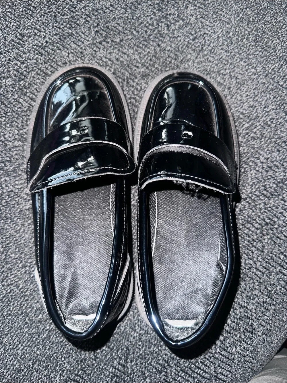N/A sleek black